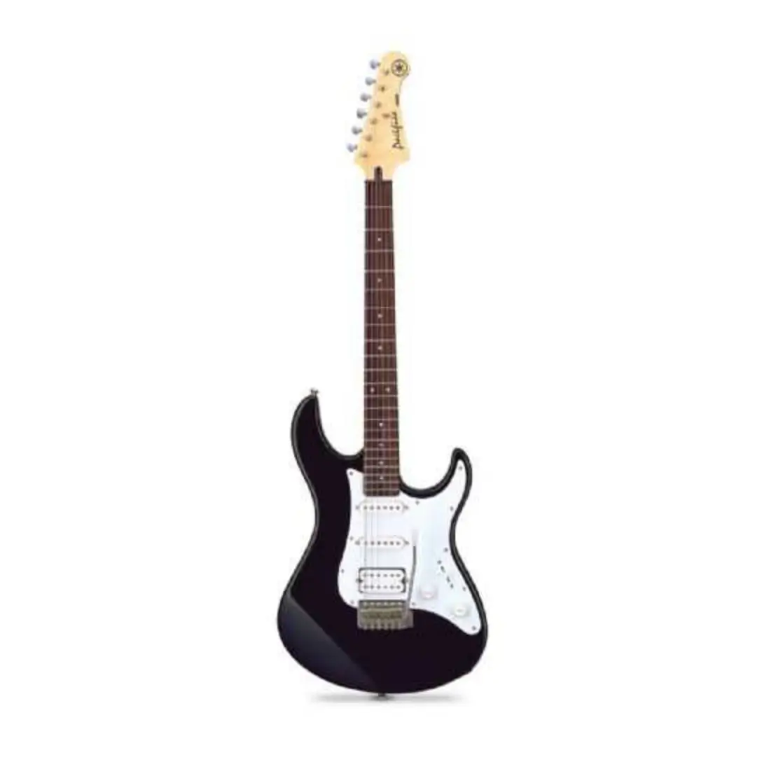 Yamaha Pacifica 012 Elektro Gitar (Siyah)